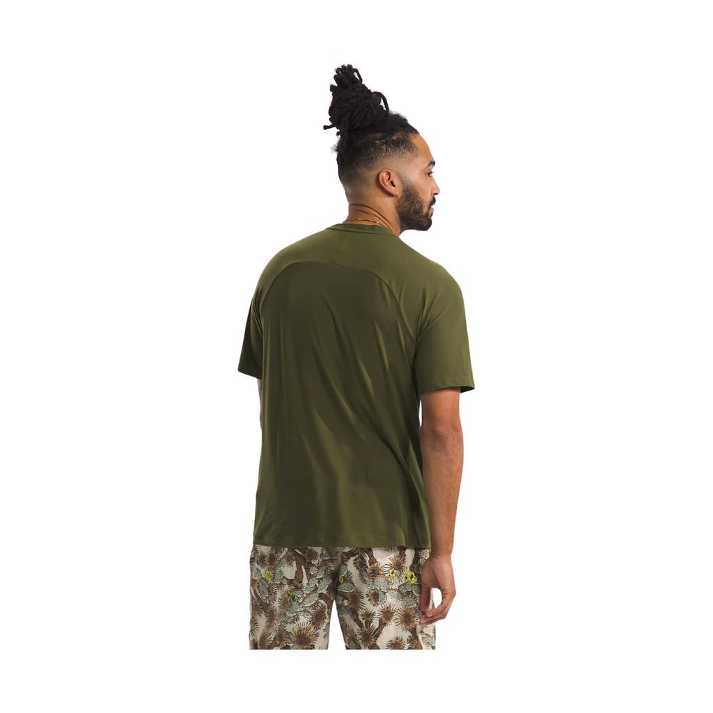 The North Face Men's Dune Sky Short Sleeve - Forest Olive - Lenny's Shoe & Apparel