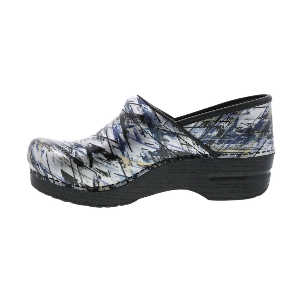 Dansko Women's Professional - Crisscross Patent - Lenny's Shoe & Apparel